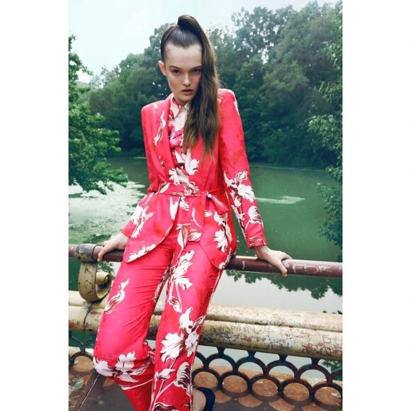 NWOT Zara pink floral print satin effect cropped pants, S - Picture 2 of 7